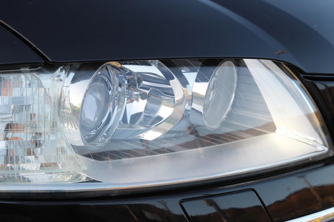 2007 Audi D3 S8 - Image 16 of 31