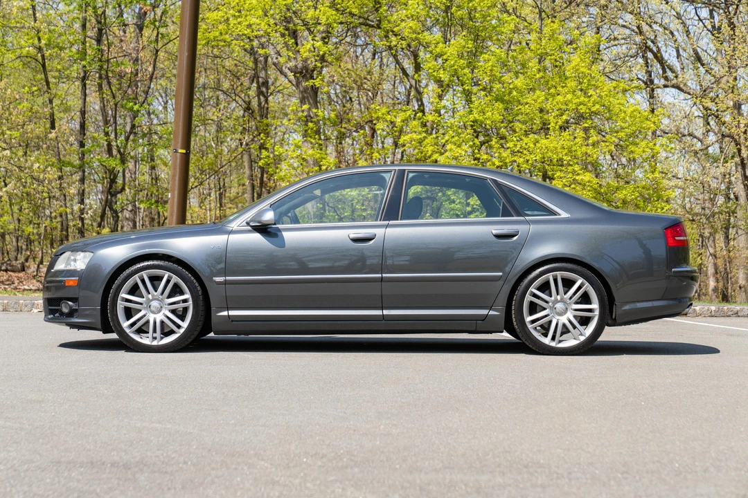 2007 Audi D3 S8 - Image 8 of 31
