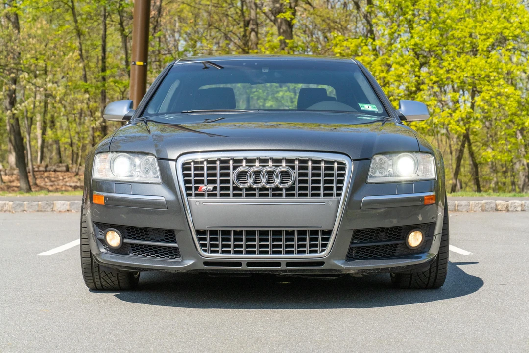 2007 Audi D3 S8 - Image 2 of 31