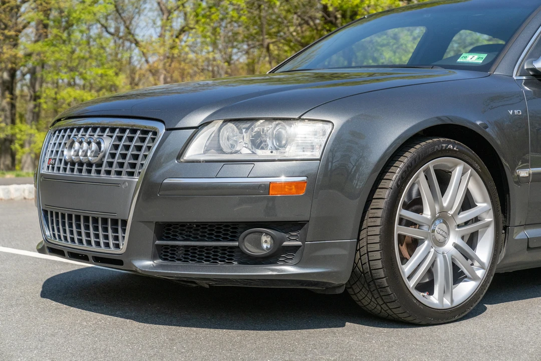2007 Audi D3 S8 - Image 13 of 31