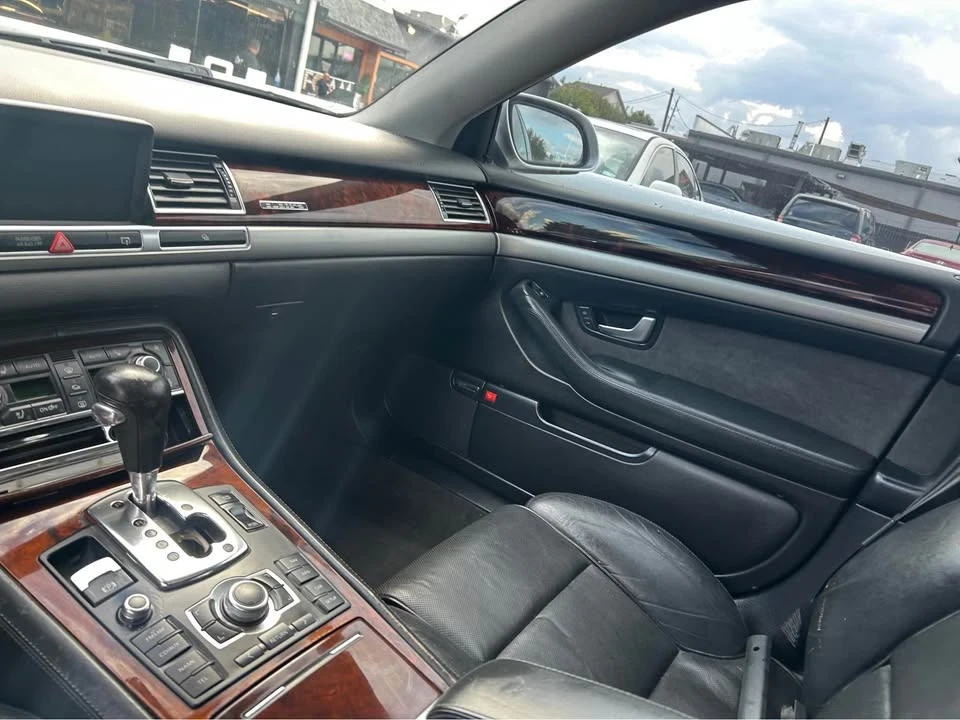 2007 Audi D3 A8 - Image 6 of 10