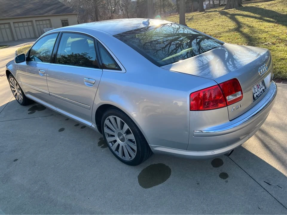 2007 Audi D3 A8 - Image 2 of 6
