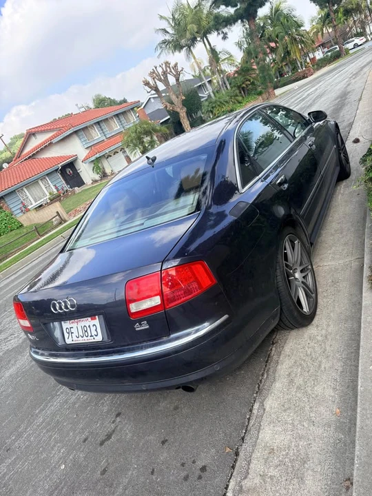 2007 Audi D3 A8 - Image 2 of 5