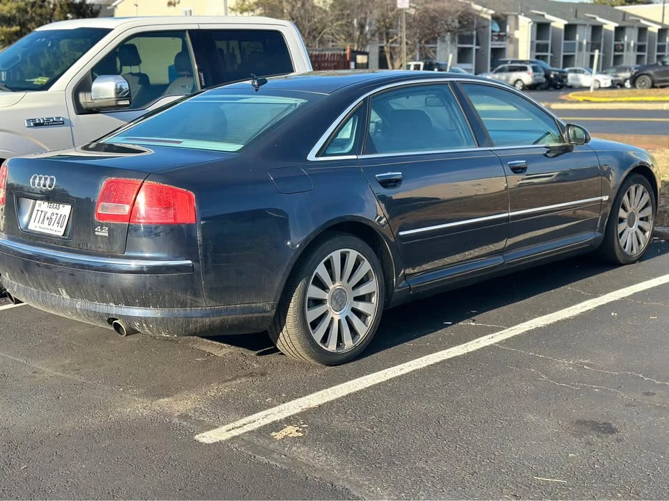 2007 Audi D3 A8 - Image 2 of 8
