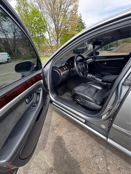 2007 Audi D3 A8 - Image 9 of 15