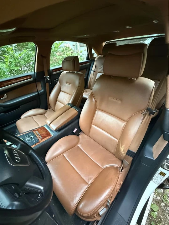 2007 Audi D3 A8 - Image 2 of 5