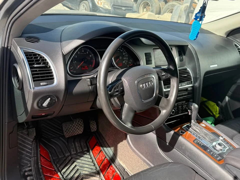 2007 Audi 4L Q7 - Image 2 of 10