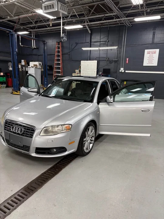 2007 Audi B7 S4 - Image 2 of 17