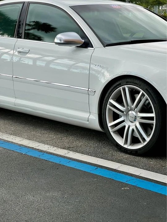 2007 Audi D3 S8 - Image 2 of 14