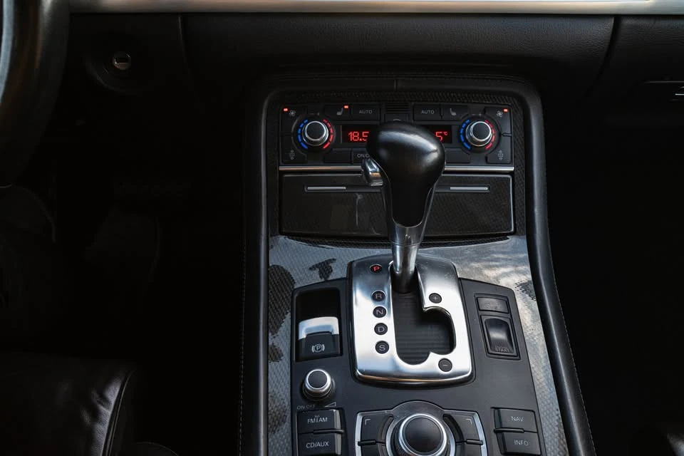 2007 Audi D3 S8 - Image 18 of 19