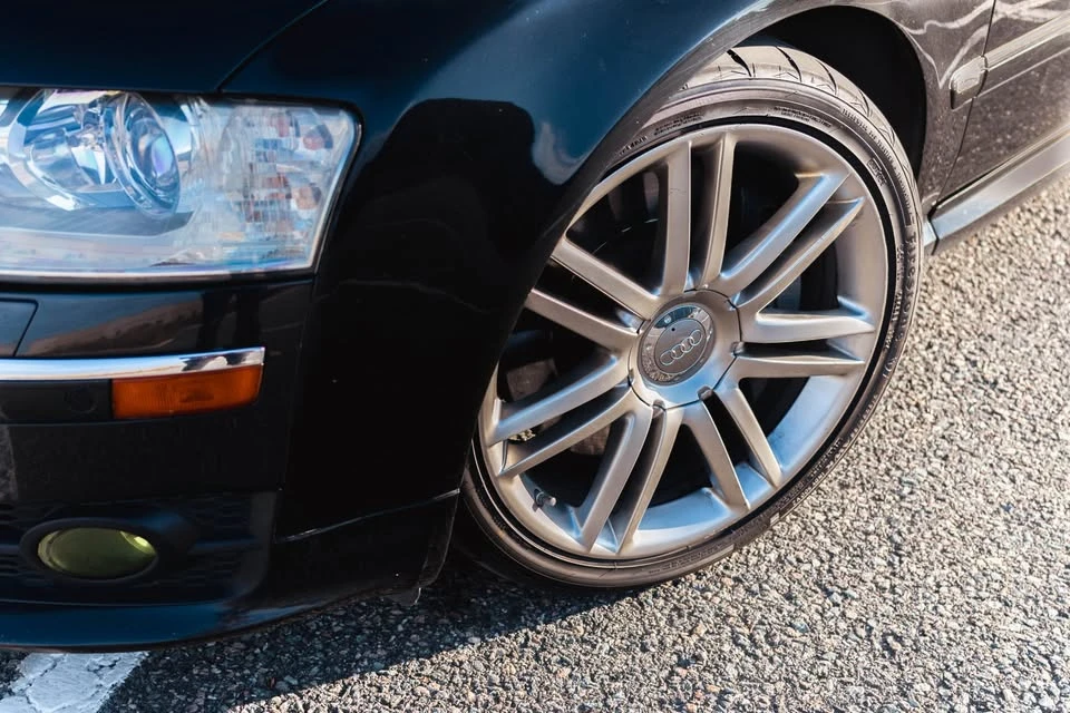 2007 Audi D3 S8 - Image 3 of 19