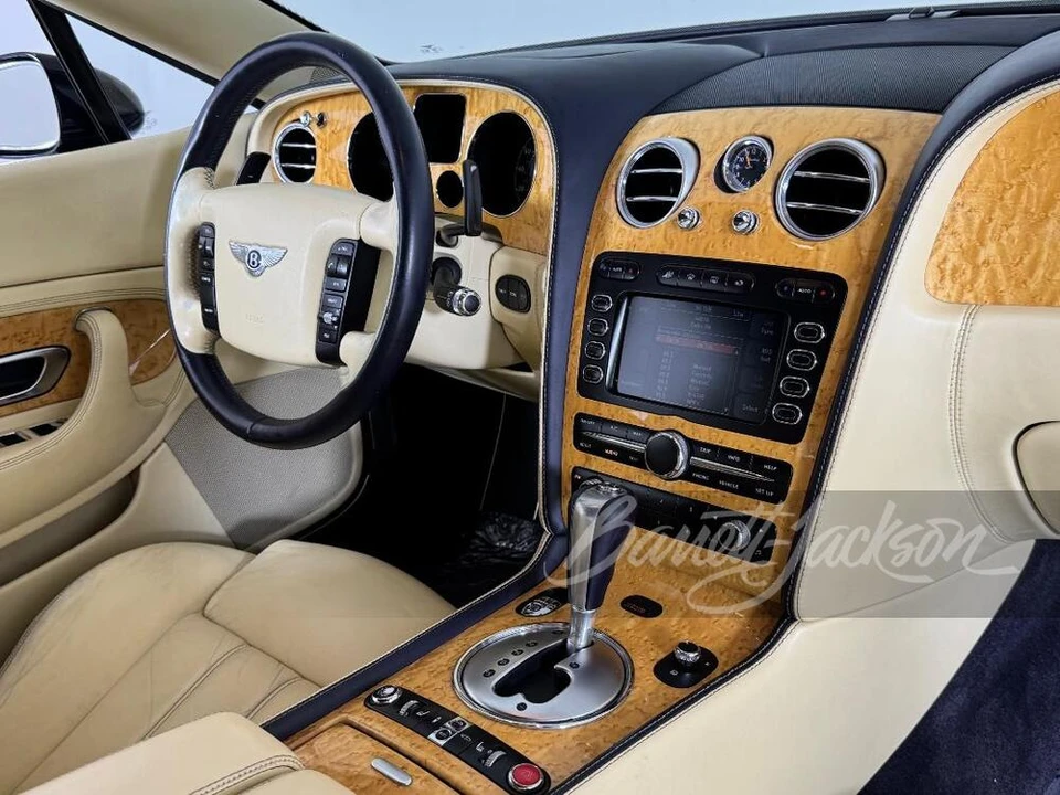 2007 Bentley Continental GTC - Image 10 of 11