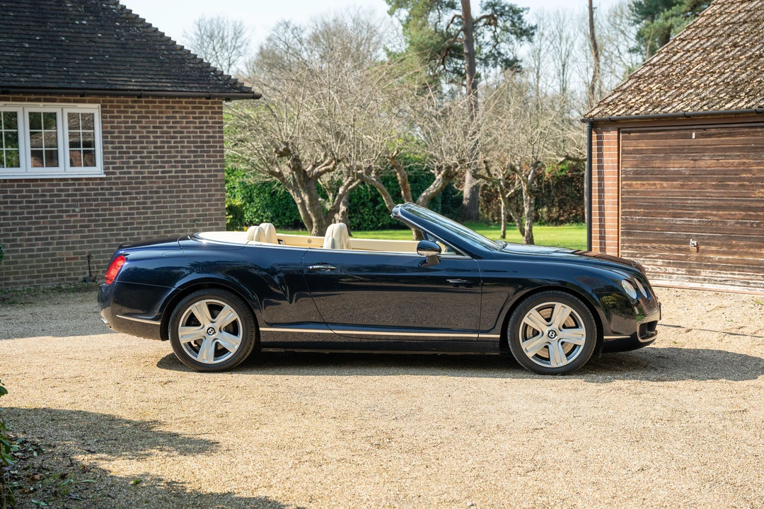 2007 Bentley Continental GTC - Image 12 of 31
