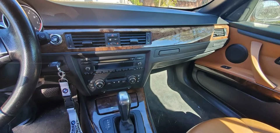 2007 BMW E90 3 Series Sedan - Image 11 of 16
