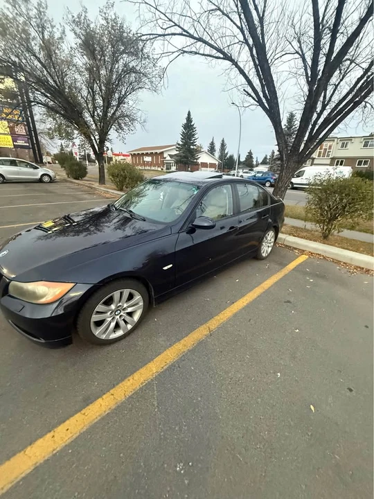 2007 BMW E90 3 Series Sedan - Image 3 of 3