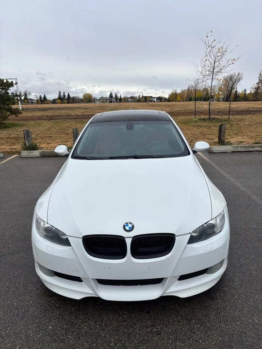 2007 BMW E90 3 Series Sedan - Image 2 of 15