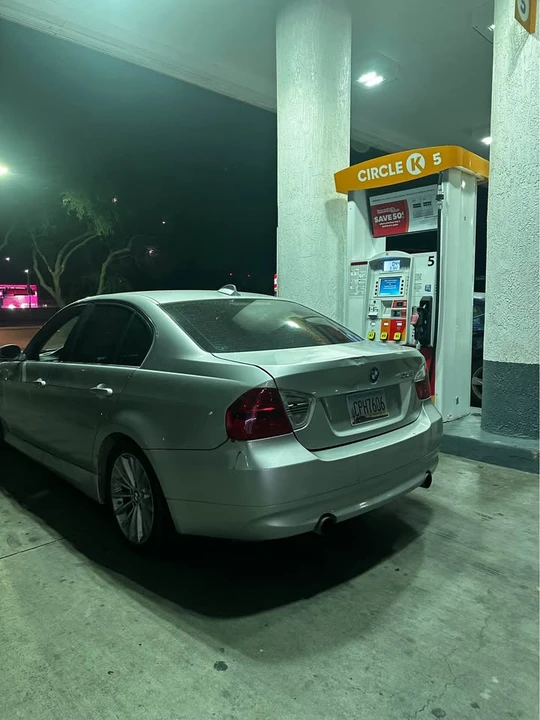 2007 BMW E90 3 Series Sedan - Image 4 of 6