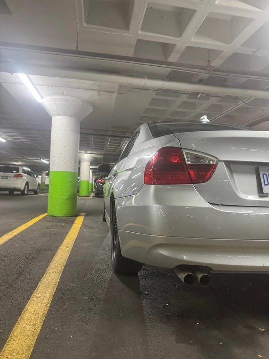 2007 BMW E90 3 Series Sedan - Image 3 of 9