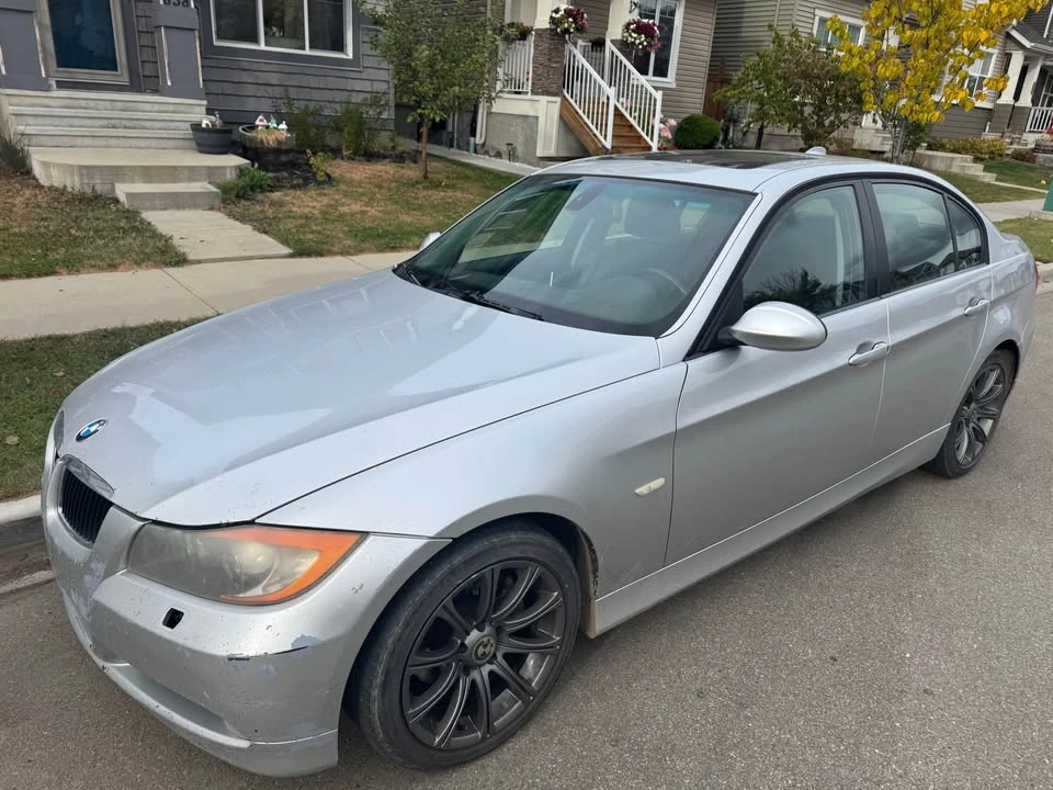 2007 BMW E90 3 Series Sedan - Image 2 of 9