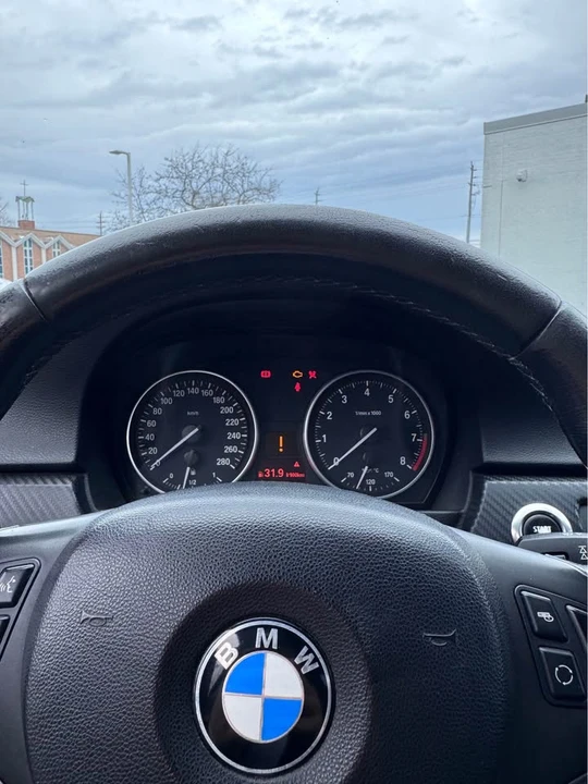 2007 BMW E90 3 Series Sedan - Image 15 of 19