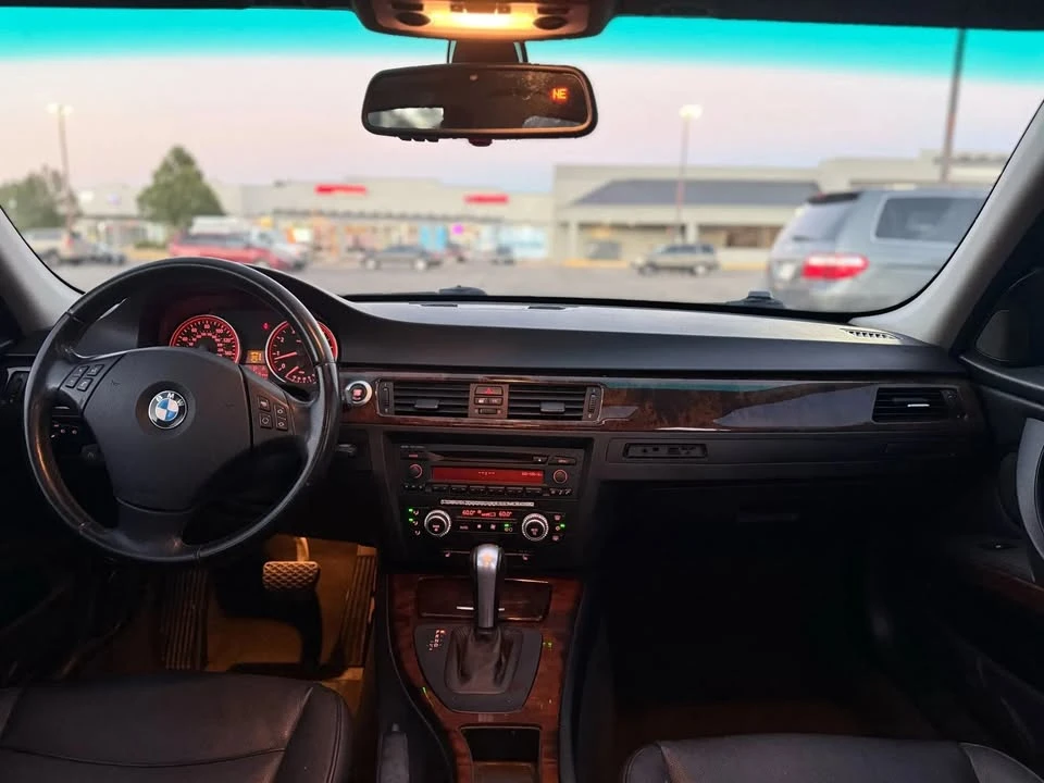 2007 BMW E90 3 Series Sedan - Image 14 of 17