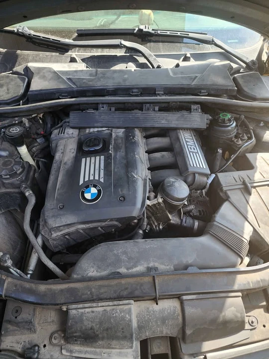 2007 BMW E90 3 Series Sedan - Image 6 of 8