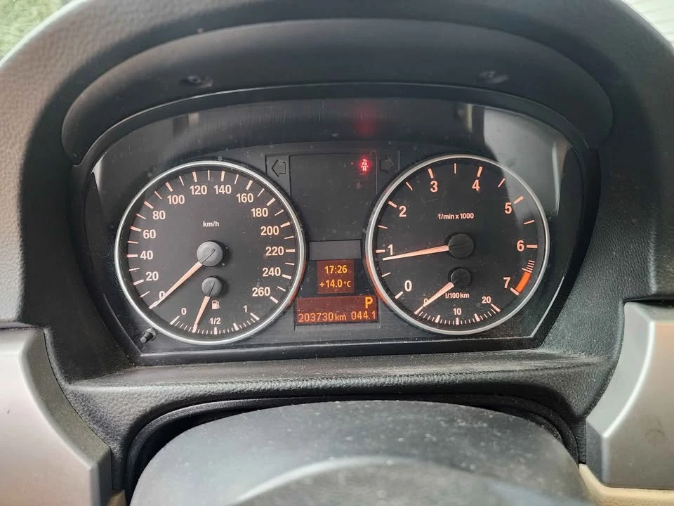 2007 BMW E90 3 Series Sedan - Image 2 of 8