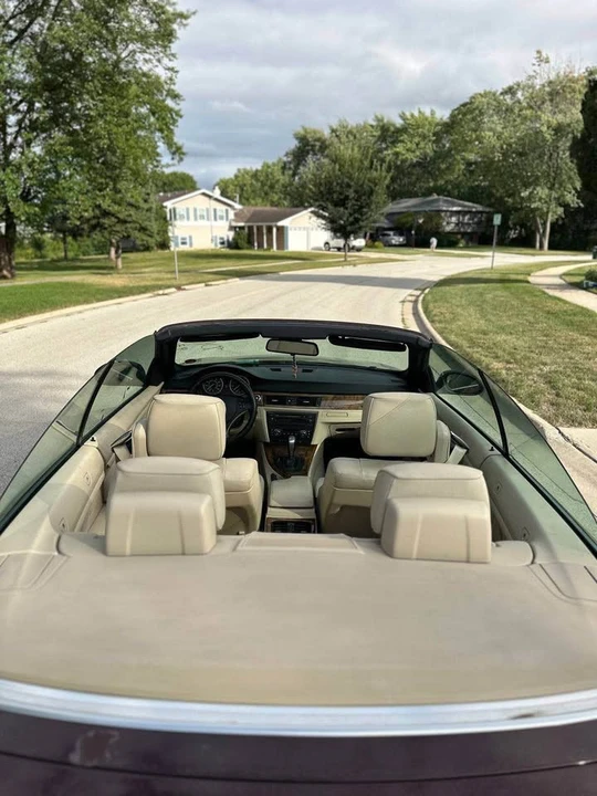 2007 BMW E93 3 Series Convertible - Image 11 of 12