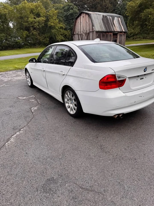 2007 BMW E90 3 Series Sedan - Image 3 of 19