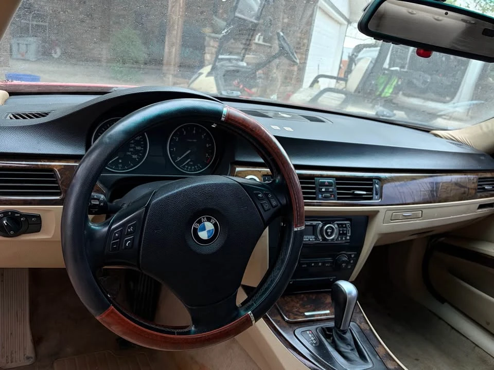 2007 BMW E90 3 Series Sedan - Image 3 of 4