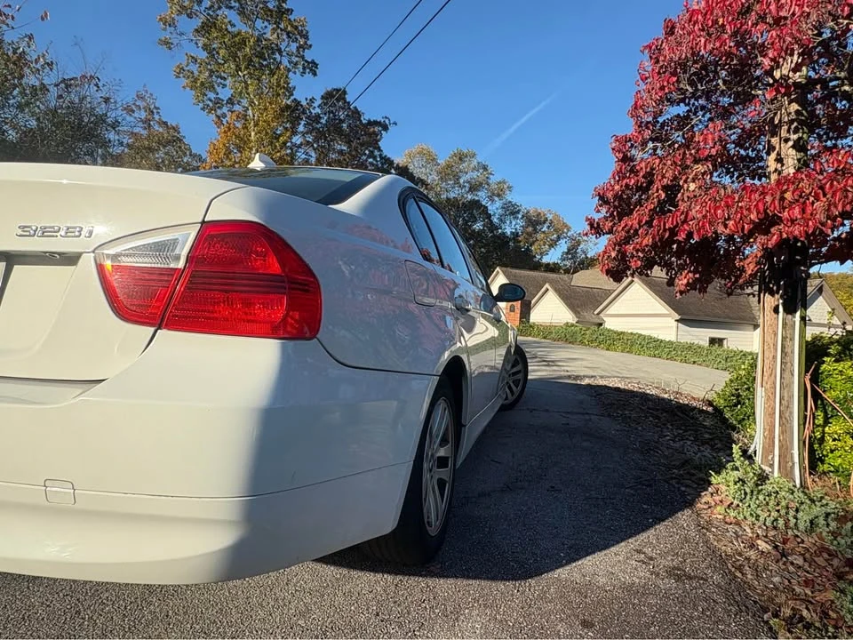 2007 BMW E90 3 Series Sedan - Image 4 of 7