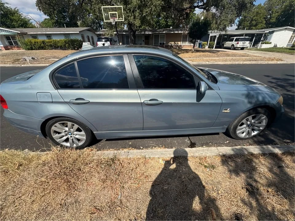 2007 BMW E90 3 Series Sedan - Image 3 of 5