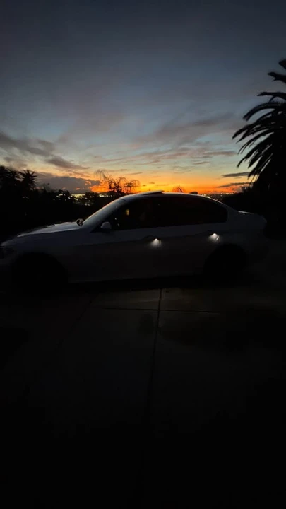 2007 BMW E90 3 Series Sedan - Image 5 of 5