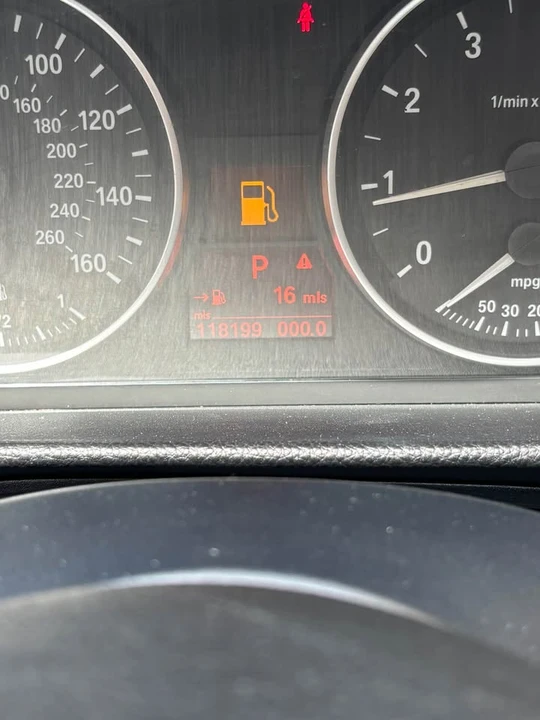 2007 BMW E90 3 Series Sedan - Image 2 of 20