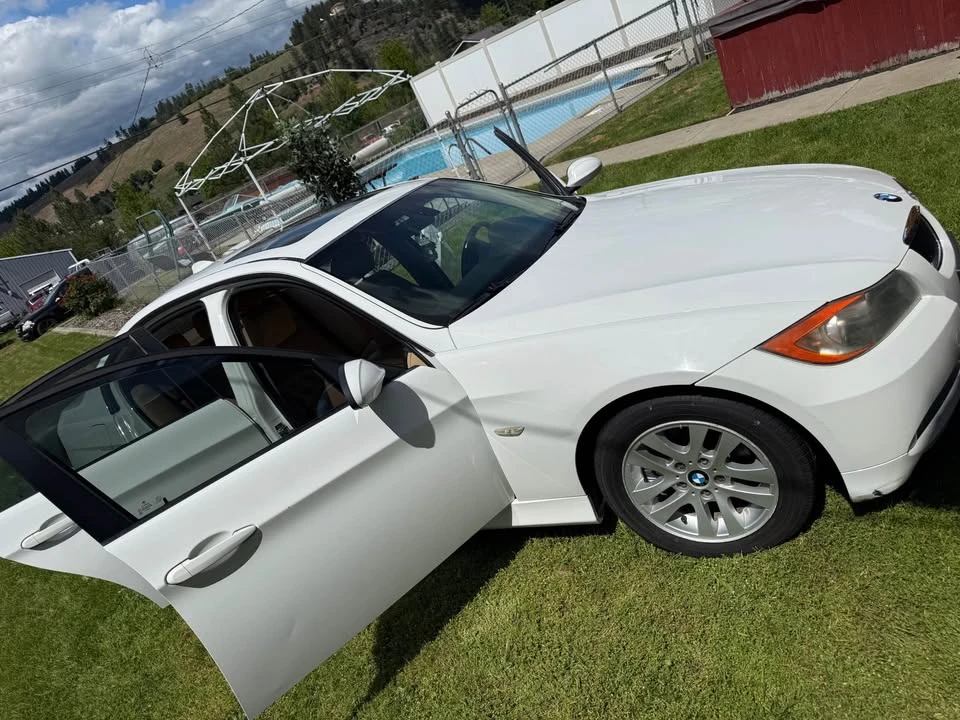 2007 BMW E90 3 Series Sedan - Image 4 of 12