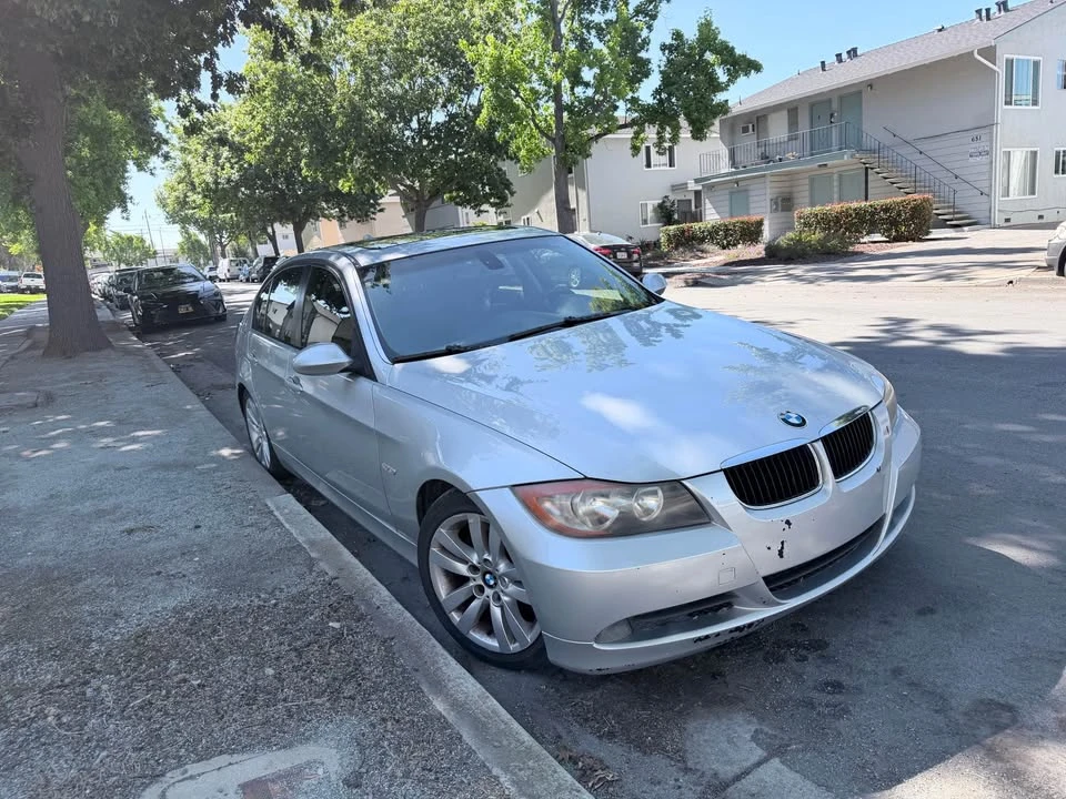 2007 BMW E90 3 Series Sedan - Image 4 of 10