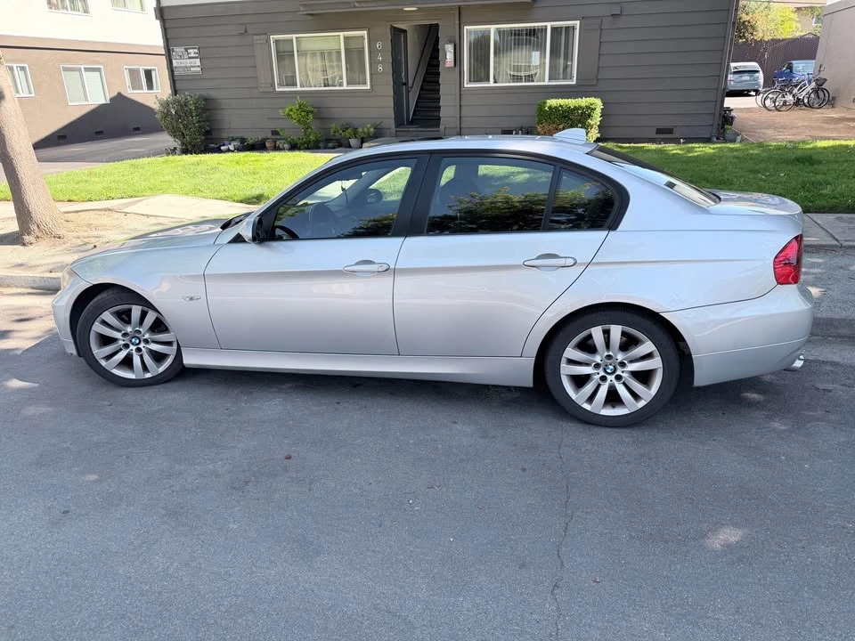 2007 BMW E90 3 Series Sedan - Image 2 of 10