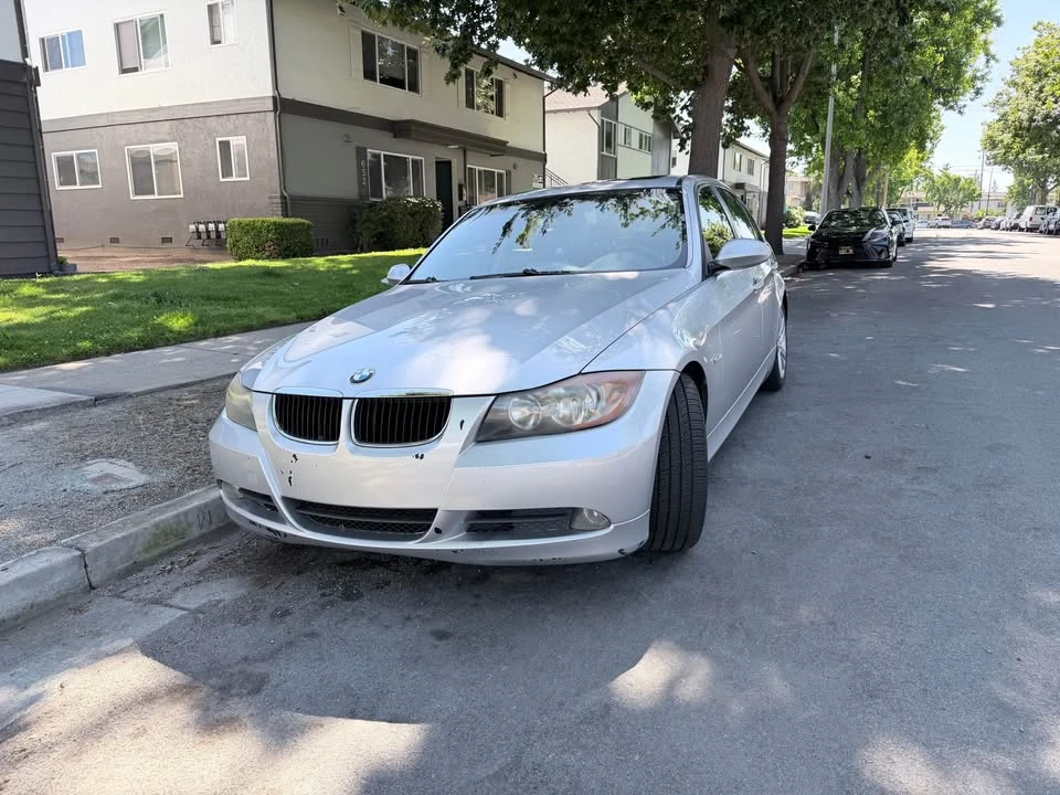 2007 BMW E90 3 Series Sedan - Image 3 of 10