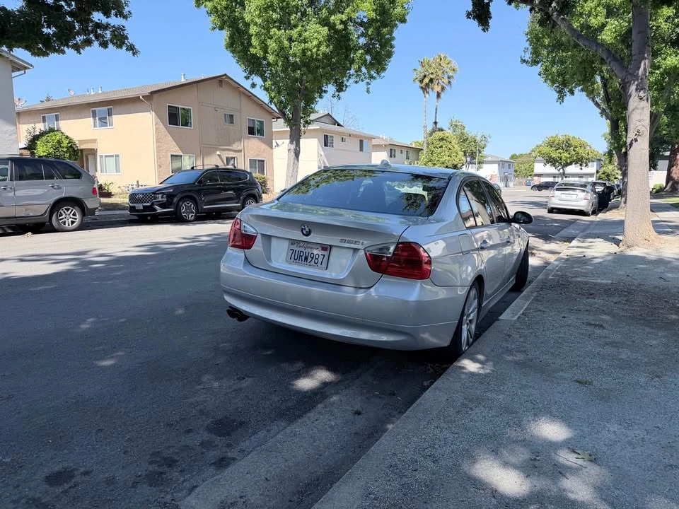 2007 BMW E90 3 Series Sedan - Image 6 of 10