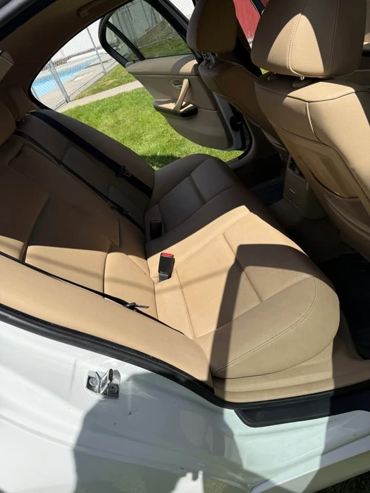 2007 BMW E90 3 Series Sedan - Image 6 of 12