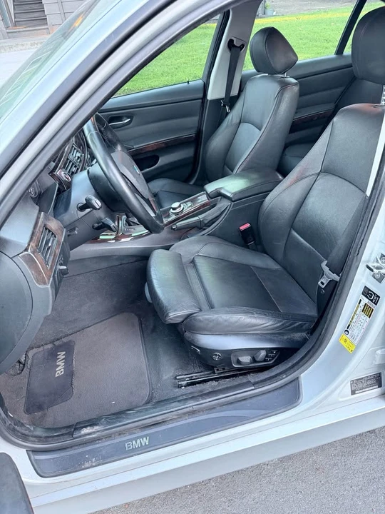2007 BMW E90 3 Series Sedan - Image 9 of 10