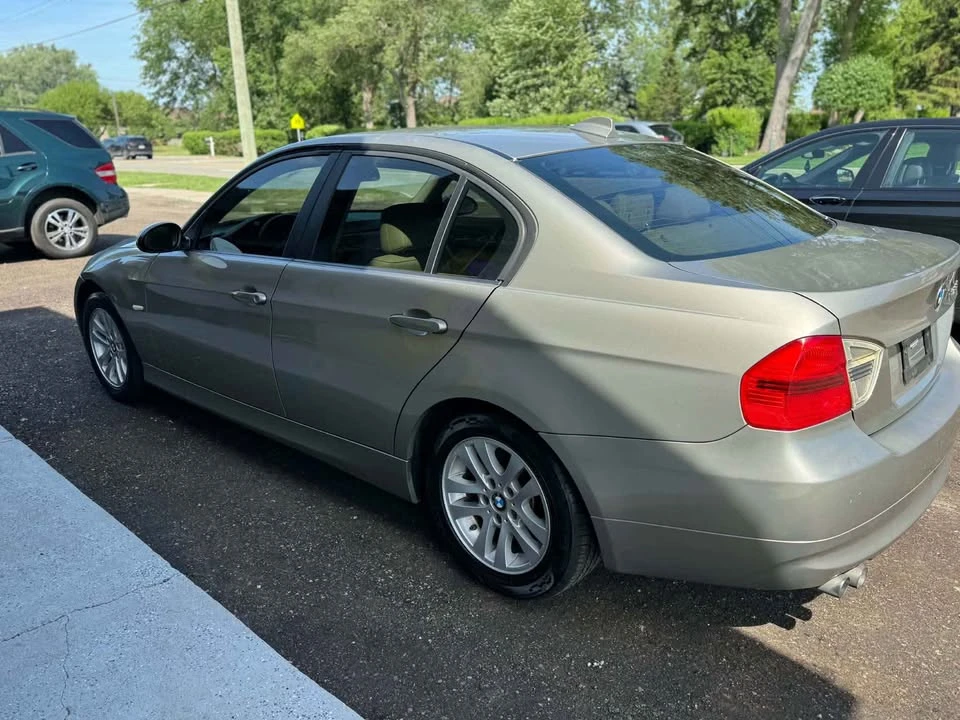 2007 BMW E90 3 Series Sedan - Image 5 of 11