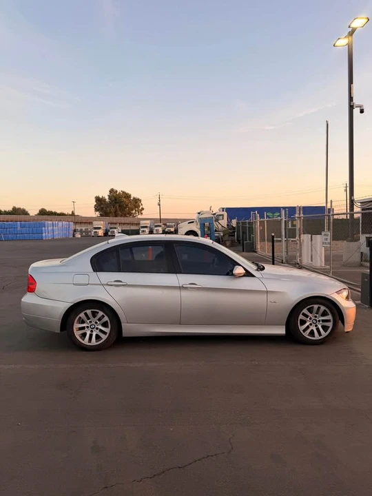 2007 BMW E90 3 Series Sedan - Image 2 of 16