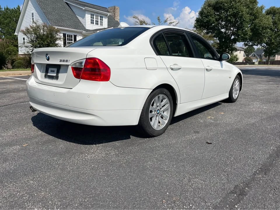 2007 BMW E90 3 Series Sedan - Image 4 of 13