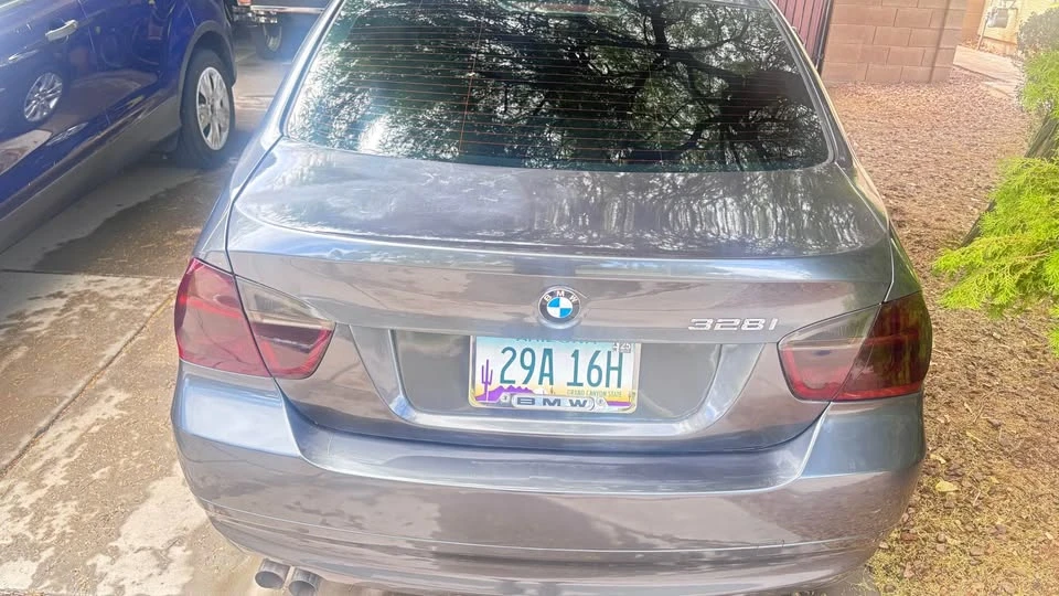 2007 BMW E90 3 Series Sedan - Image 5 of 5