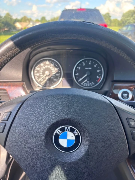 2007 BMW E90 3 Series Sedan - Image 15 of 20
