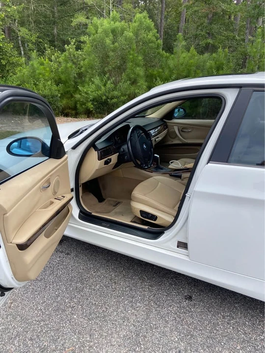 2007 BMW E90 3 Series Sedan - Image 3 of 6