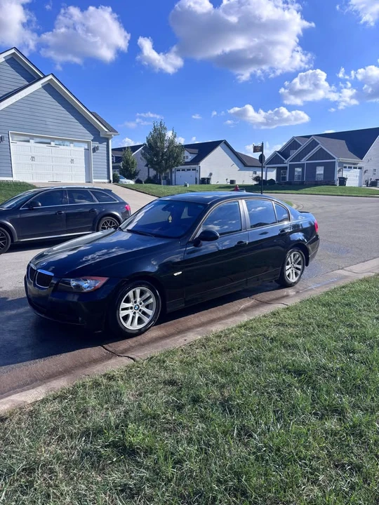 2007 BMW E90 3 Series Sedan - Image 2 of 20