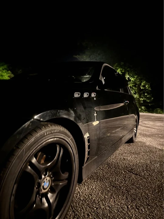 2007 BMW E90 3 Series Sedan - Image 3 of 4