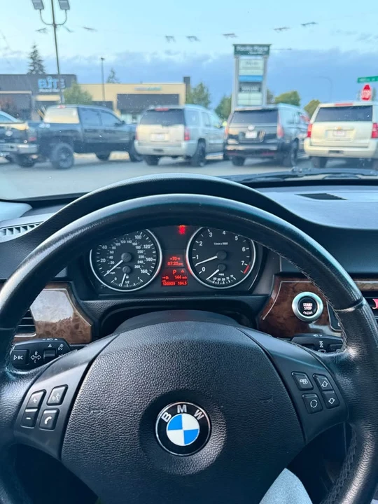 2007 BMW E90 3 Series Sedan - Image 12 of 13